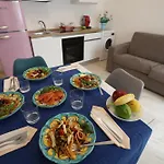 Amalficoastapartments * ساليرنو